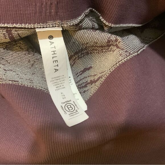 Athleta Aurora Shine High Waist Compression Tight Legging Spiced Cabernet, Sz XL - Picture 6 of 8